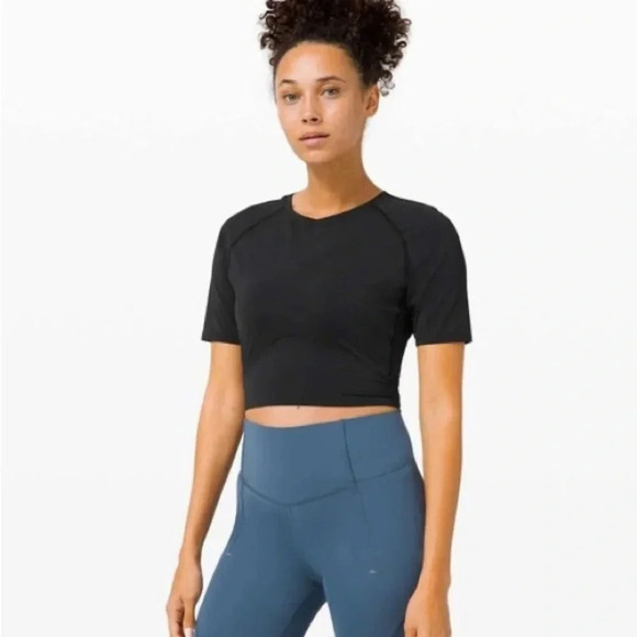 Lululemon Fine Force Short Sleeve Women's Black Run Cropped Fited size 8 - Picture 1 of 8